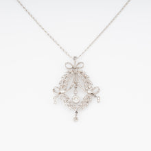 Charger l'image dans la galerie, Pendentif corbeille en diamant et platine