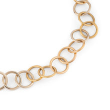 Charger l'image dans la galerie, Collier de la Maison Pomellato modèle Lucciole en or jaune et gris.