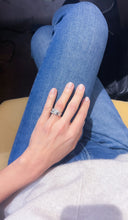 Charger l'image dans la galerie, Bague Art Déco en platine et diamant