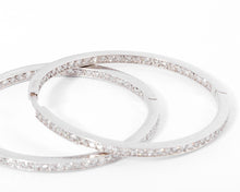 Charger l'image dans la galerie, Créoles sur or gris entièrement pavées de diamants