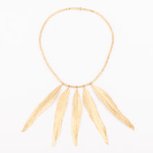 Charger l'image dans la galerie, Collier en or H.Stern formant des plumes en or