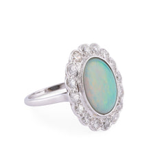 Charger l'image dans la galerie, Bague en platine diamants et opale
