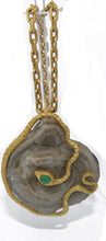 Charger l'image dans la galerie, Pendentif serpent en or jaune