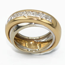 Charger l'image dans la galerie, Bague jonc signée Cartier bi-colore en diamants princesses