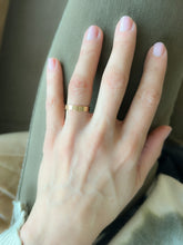 Charger l'image dans la galerie, Alliance de la maison Cartier modèle Love or jaune