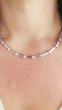 Charger l'image dans la galerie, collier en diamant et or gris des 1960