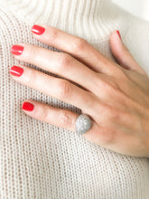 Charger l'image dans la galerie, Bague dôme en platine et diamants