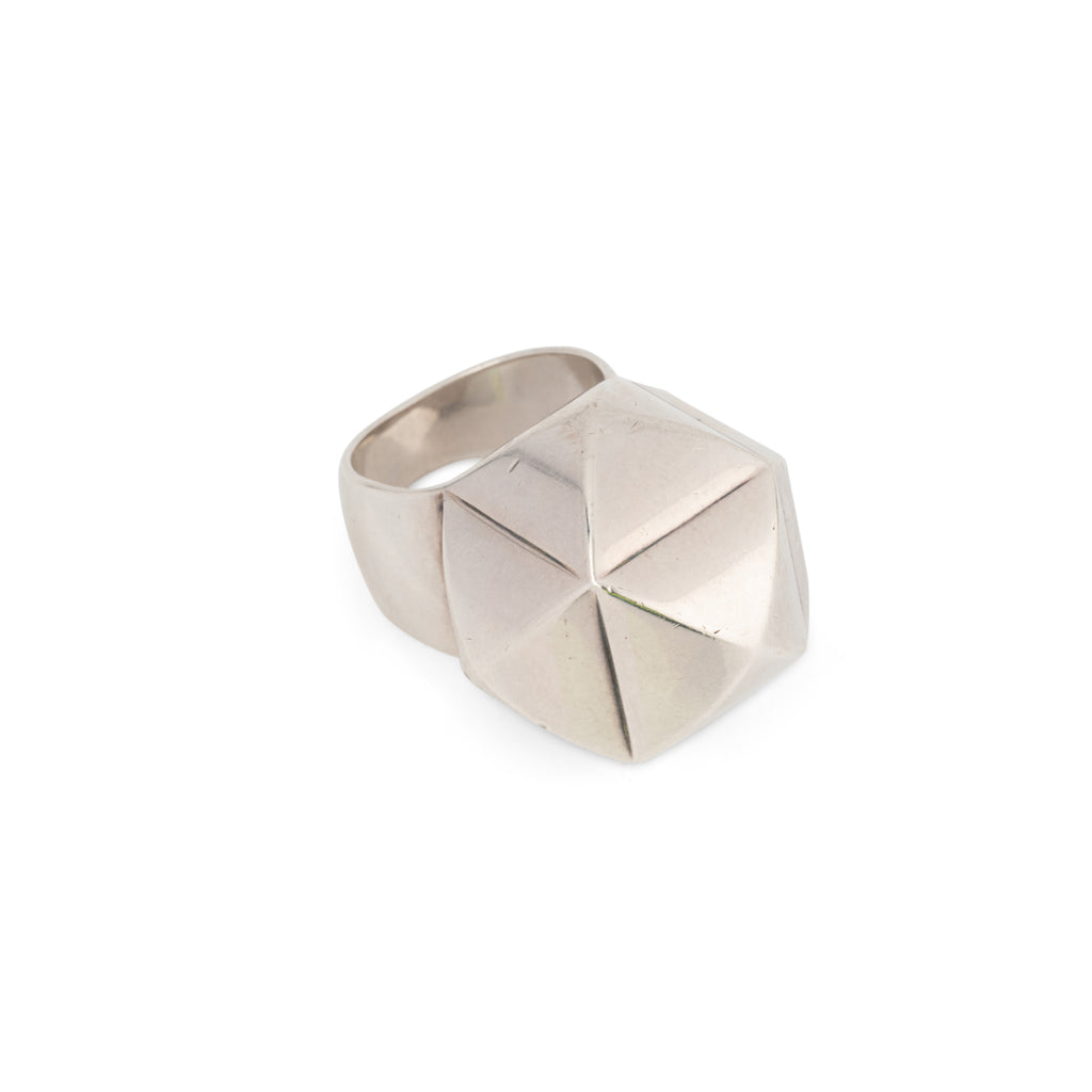 Bague en argent de la maison Hermès collection collier de chien rock