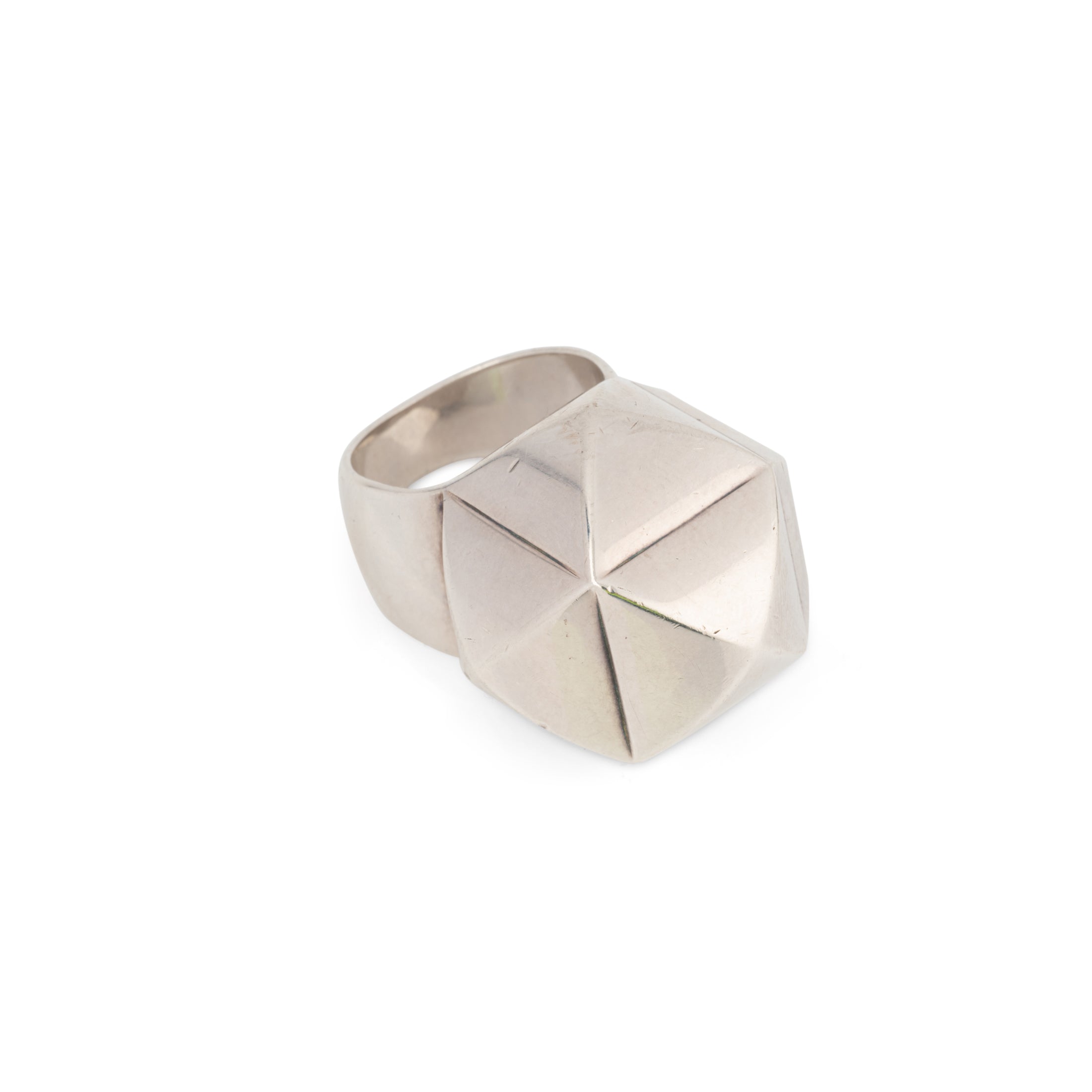 Bague en argent de la maison Hermès collection collier de chien rock
