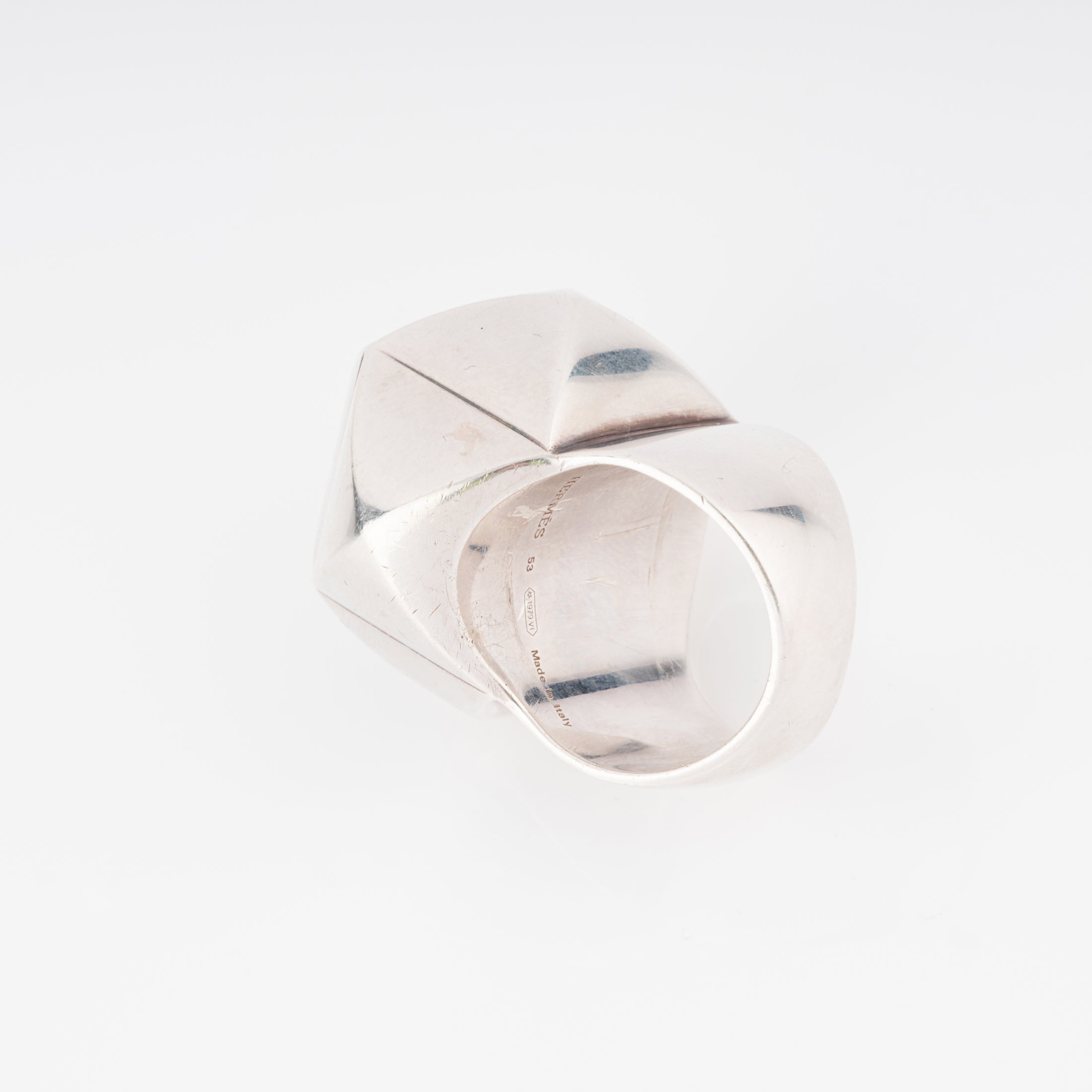 Bague en argent de la maison Hermès collection collier de chien rock