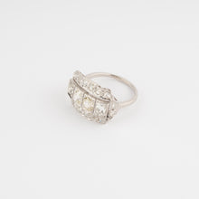 Charger l&#39;image dans la galerie, Bague jarretière en platine et diamants

