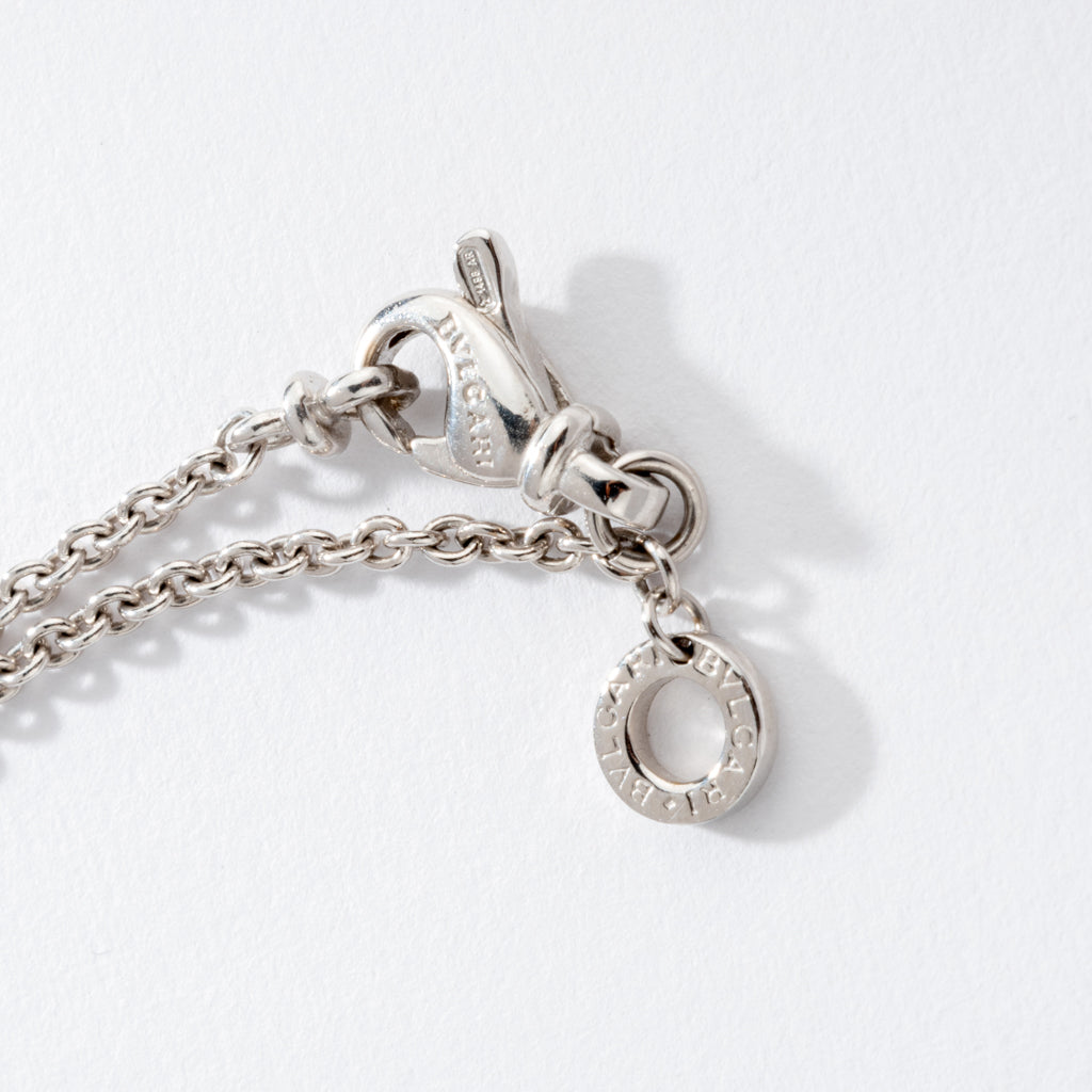 Collier de la maison Bvlgari, collection B.Zero1 en or gris