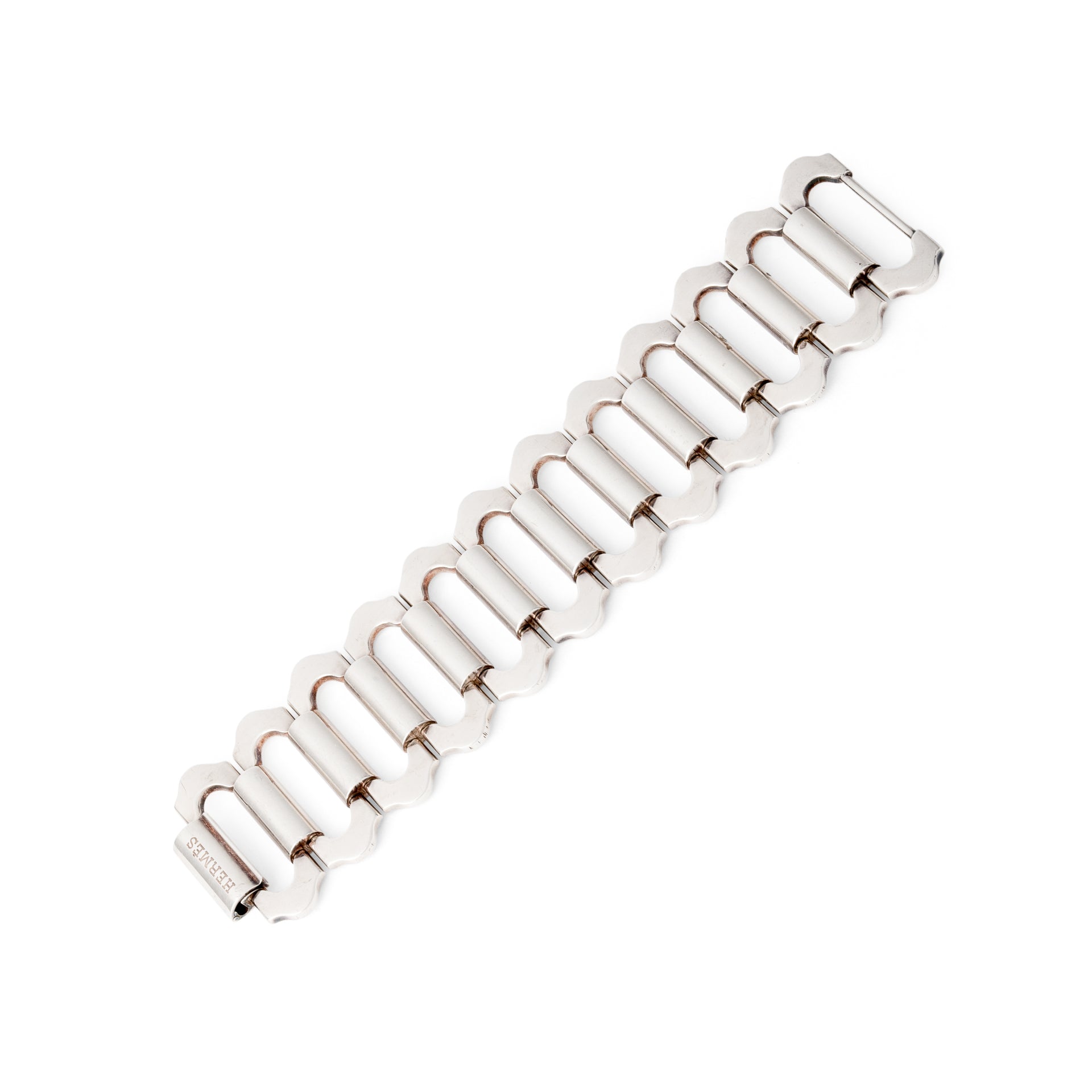 Bracelet en argent de la maison hermès modèle Ondine