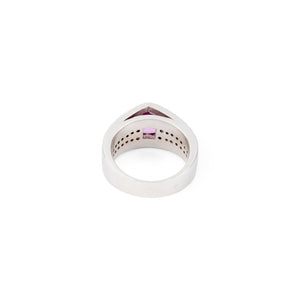 Bague or gris et saphir rose