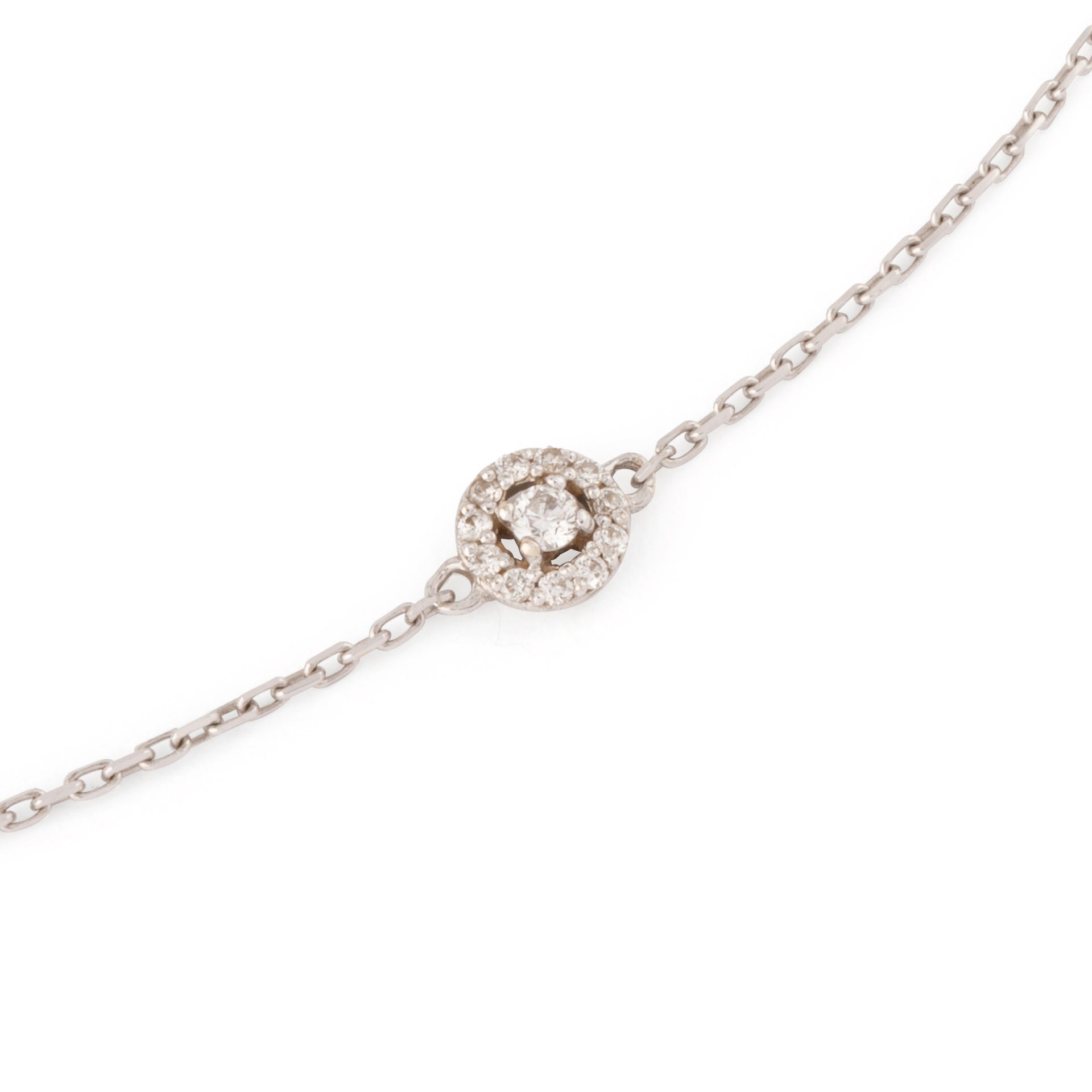 Collier en or gris ornée de 5 diamants entourés de plus petit diamant