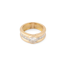 Charger l&#39;image dans la galerie, Bague solitaire ornée d&#39;un diamant taille brillant d&#39;environ 1,21 cts

