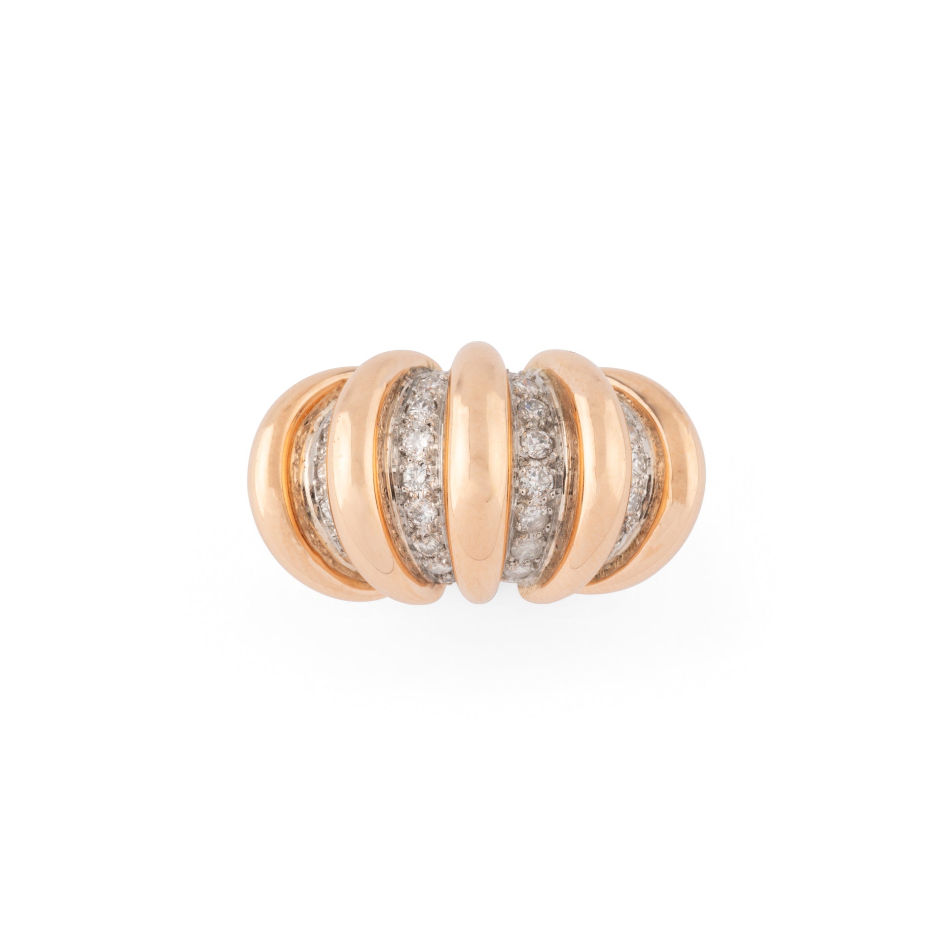 Bague godronnée  en or rose,platine et diamants