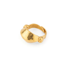Charger l&#39;image dans la galerie, Bague martelé bombée du créateur Lalaounis
