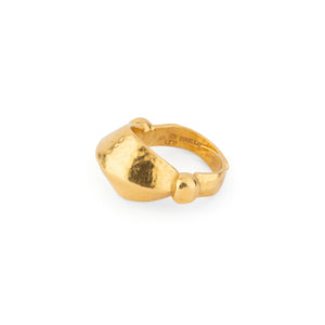 Bague martelé bombée du créateur Lalaounis