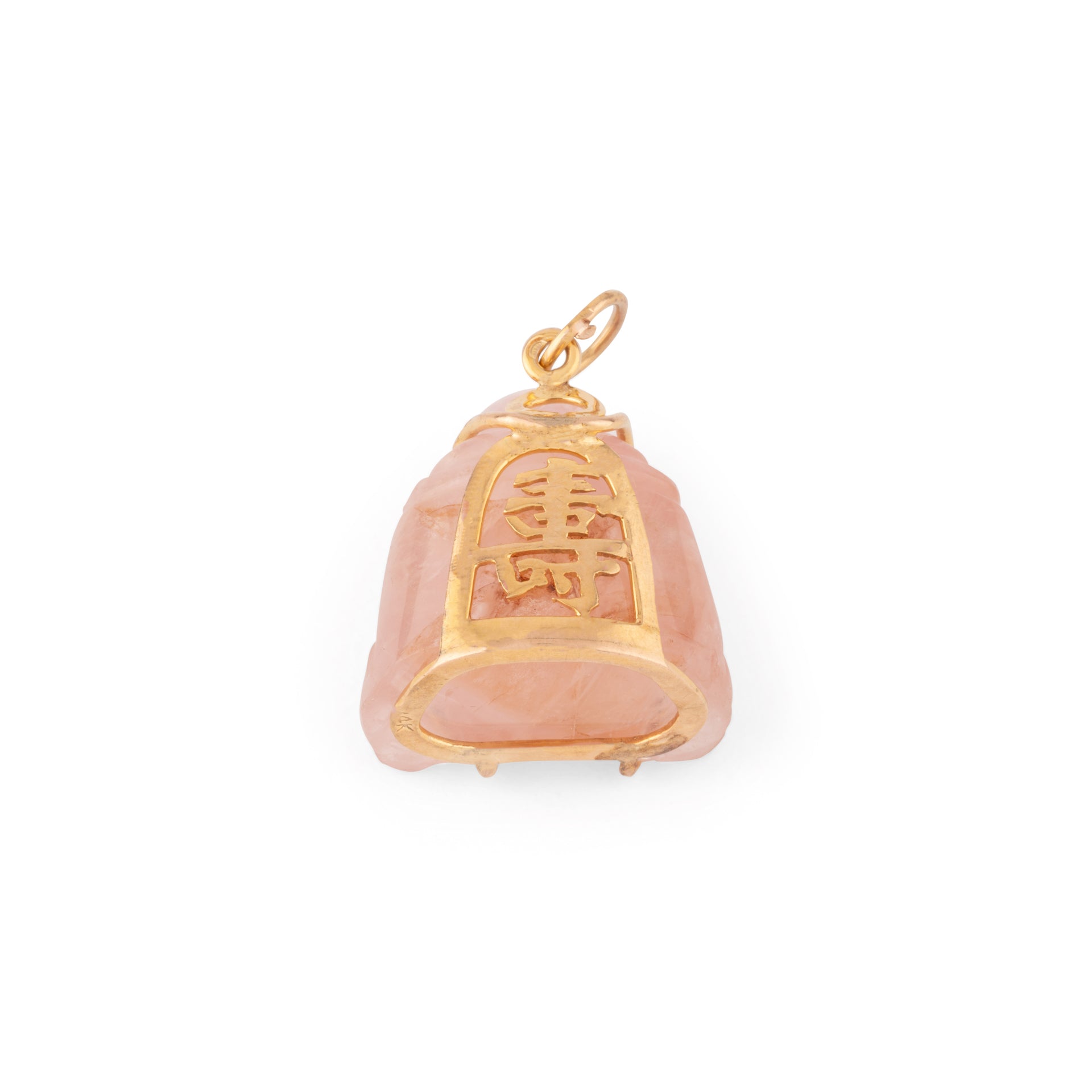 Pendentif représentant un Bouddha quartz rose sculptée