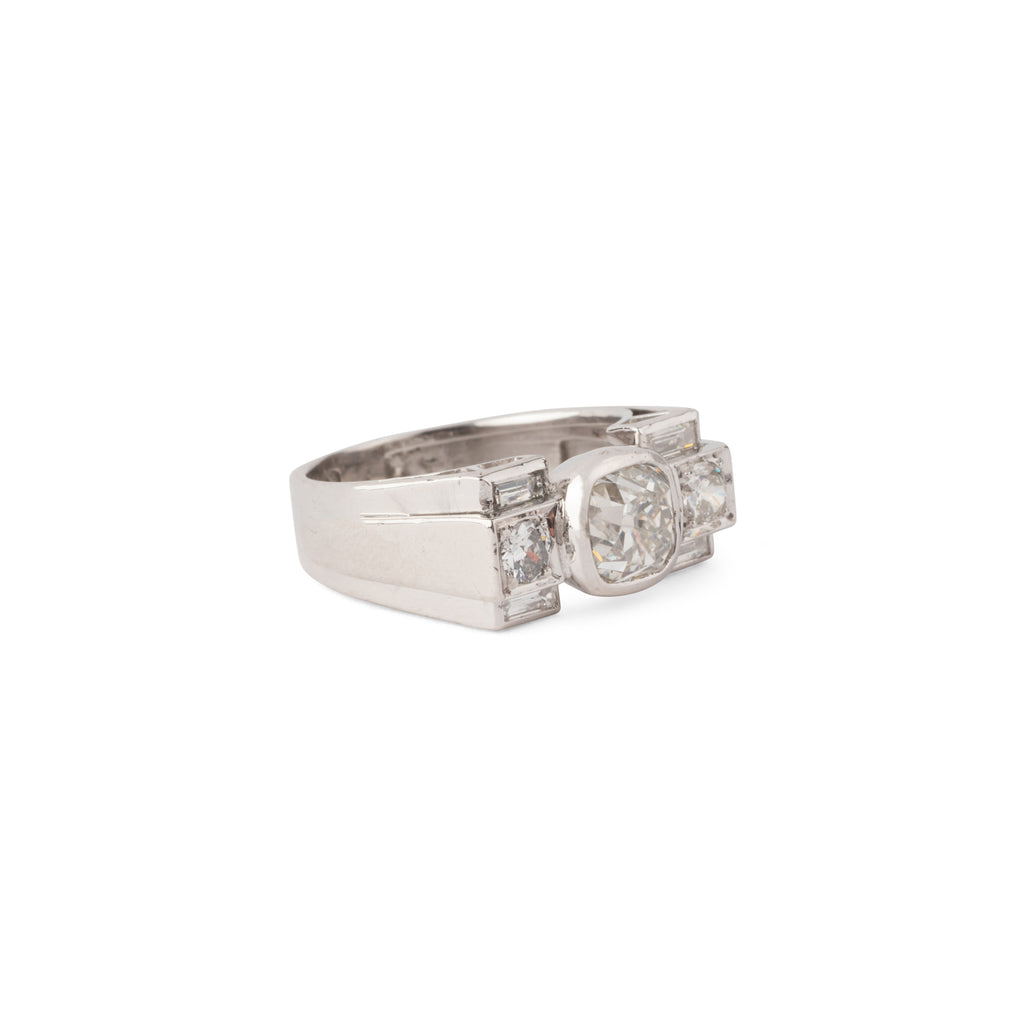 Art Deco platinum and diamond ring
