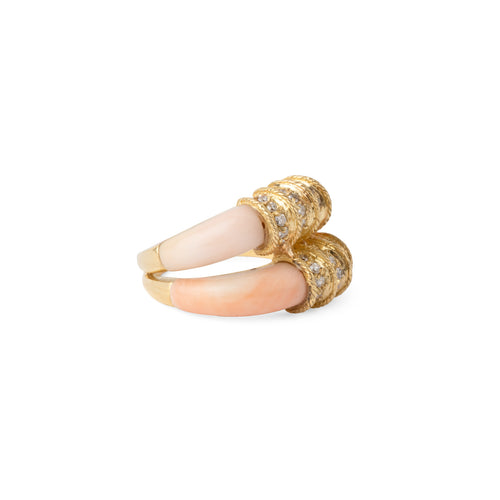 Bague double anneaux en corail peau d'ange sur or jaune