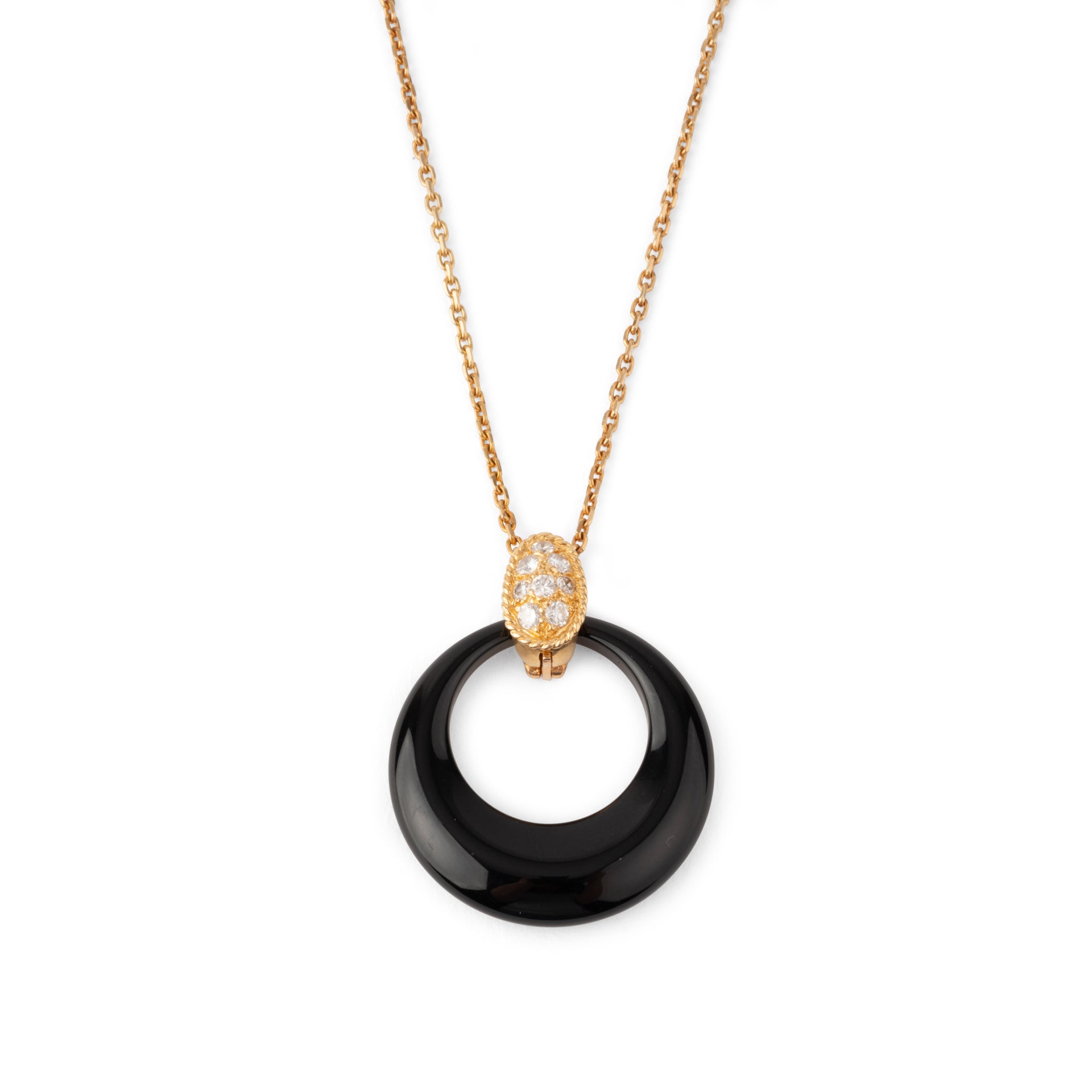Pendentif or jaune et diamant de la maison Van Cleef and Arpels