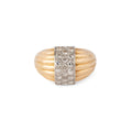 Bague  or jaune et platine godronnée diamant