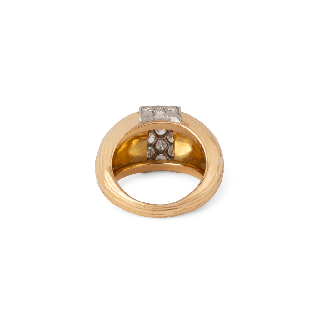 Bague  or jaune et platine godronnée diamant