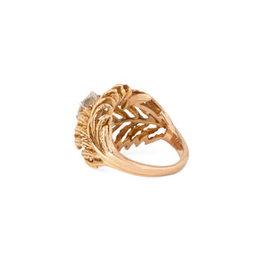 Bague en or jaune en forme de plume ornée d'un solitaire