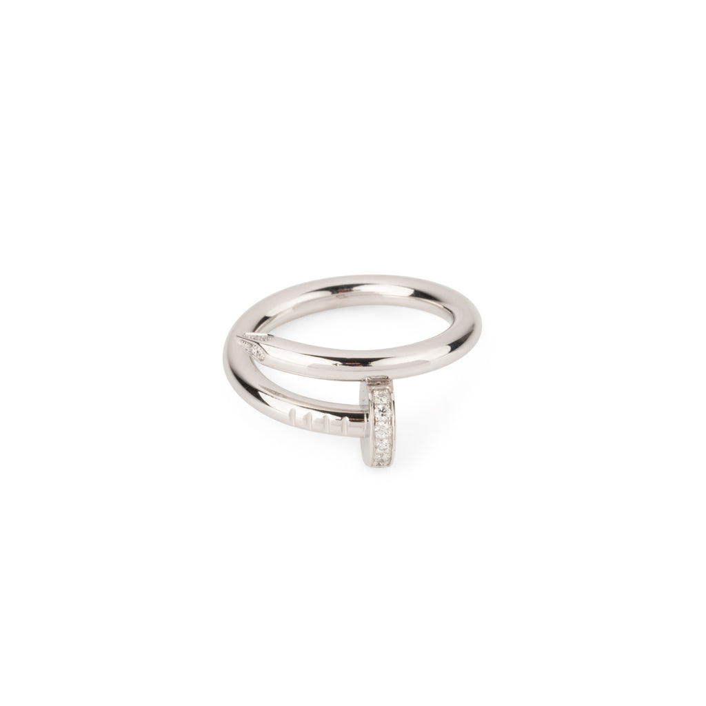 Bague or gris de la maison Cartier ,modèle Juste un clou