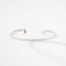 Charger l'image dans la galerie, Bracelet jonc serti de petits diamants
