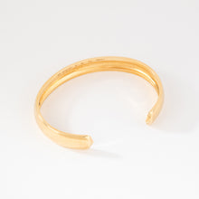 Charger l'image dans la galerie, Bracelet jonc or jaune de la maison Cartier

