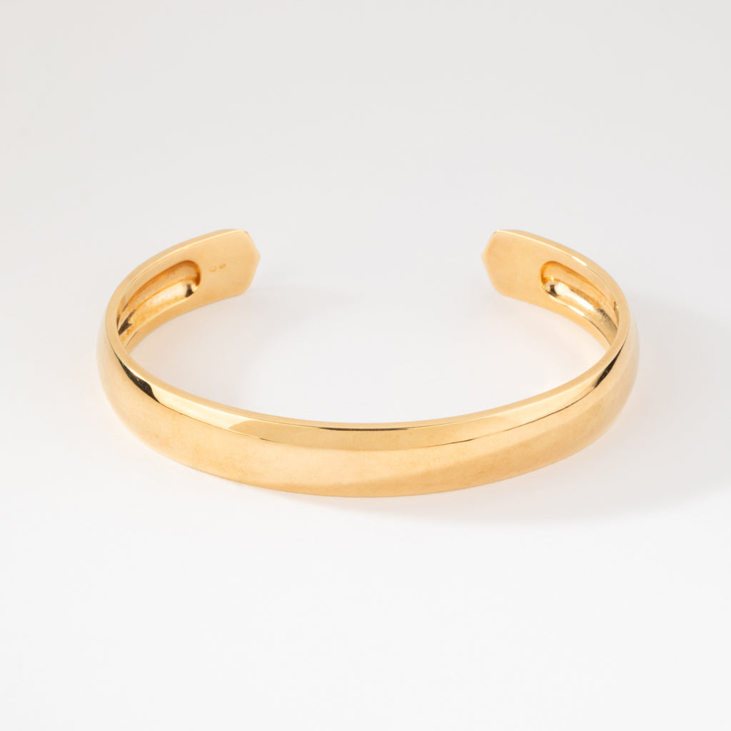 Bracelet jonc or jaune de la maison Cartier