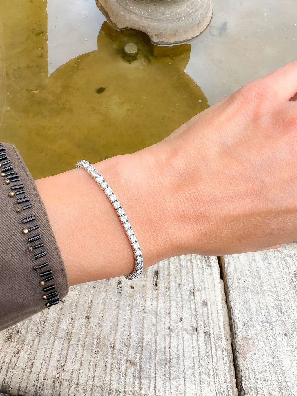 Bracelet Rivière en Or gris orné de diamant
