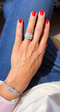 Charger l&#39;image dans la galerie, Bague jarretière en platine et diamants
