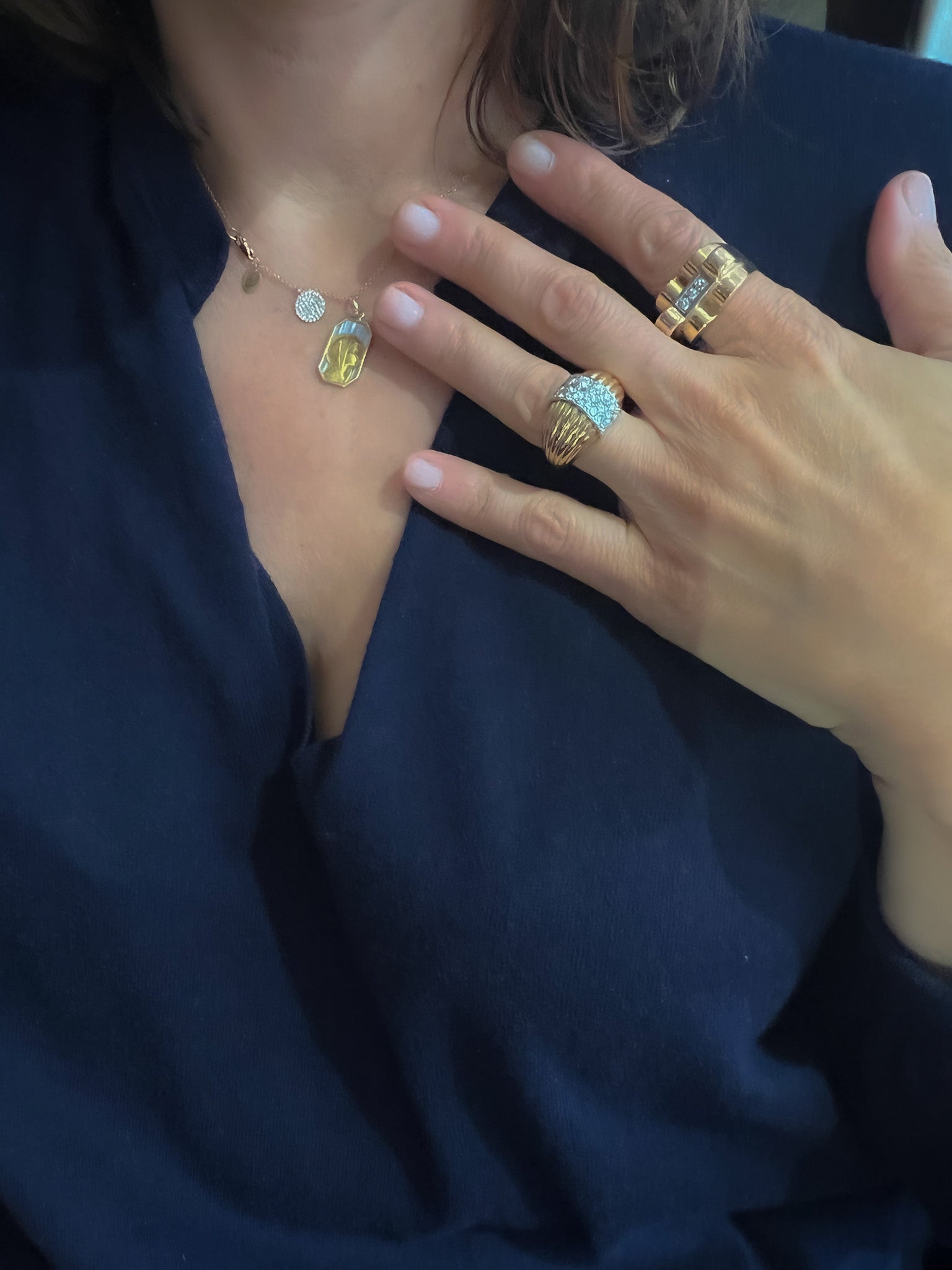 Bague Tank en or jaune et diamants