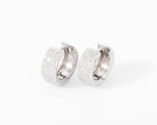 Charger l&#39;image dans la galerie, Boucles d&#39;oreilles en demi créole en or gris et diamant
