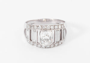 Bague en diamant et platine forme bandeau