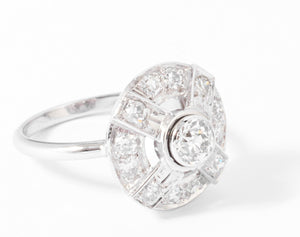 Bague marguerite en platine or gris et diamants