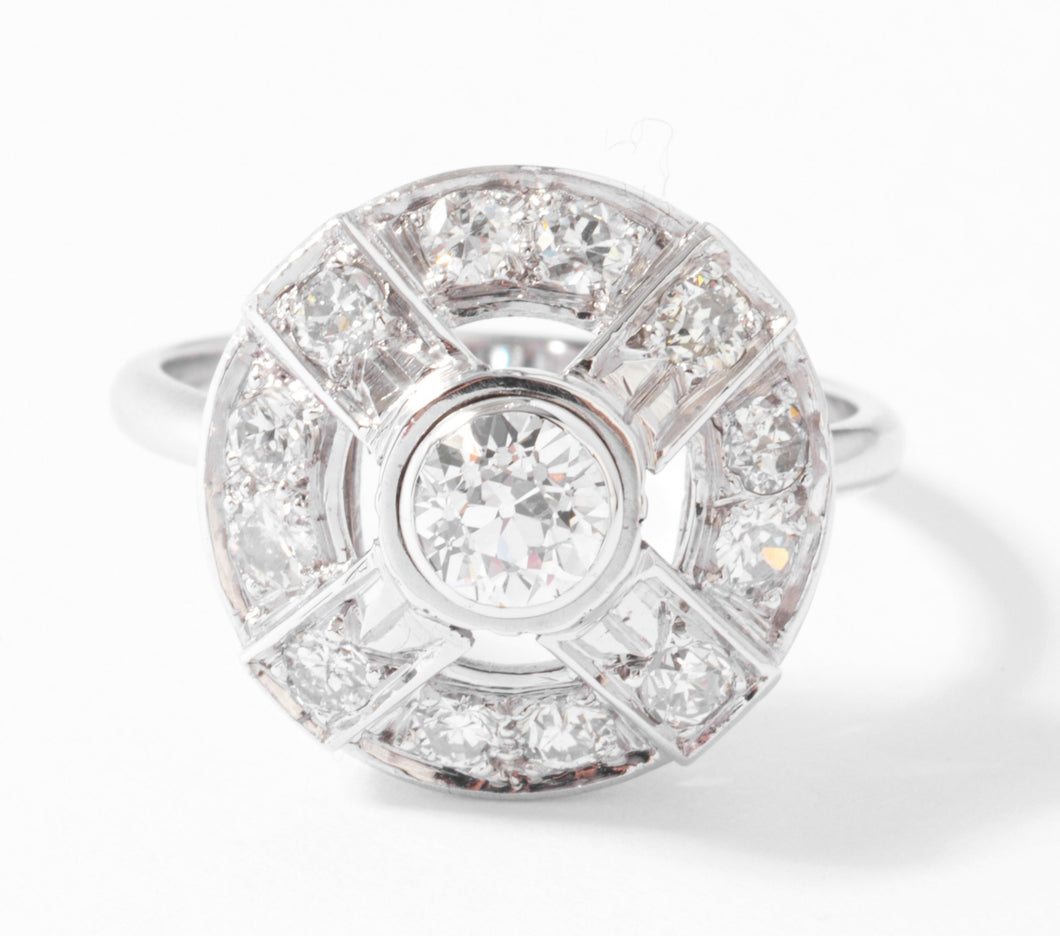 Bague marguerite en platine or gris et diamants