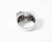 Charger l&#39;image dans la galerie, Bague tank en or gris et diamant
