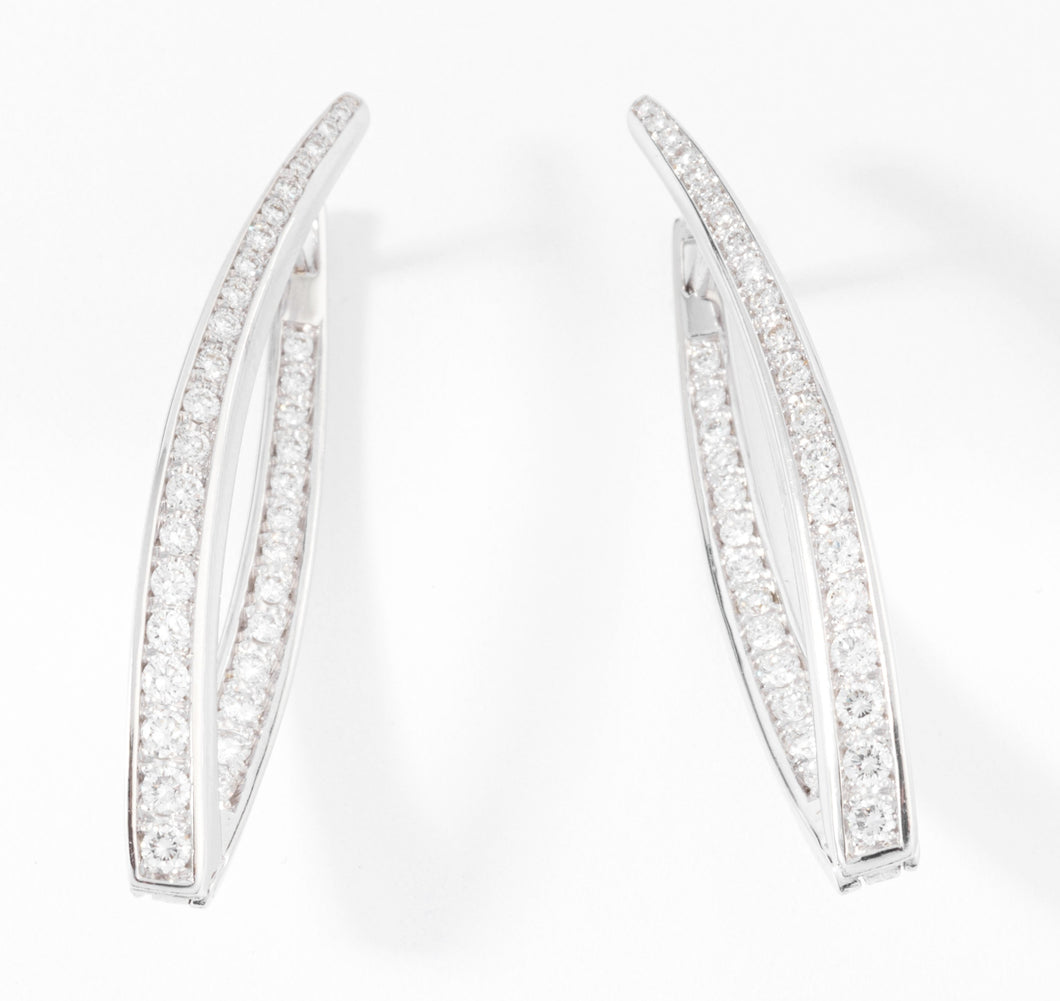 Boucles d'oreilles géométrique en diamant