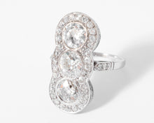 Charger l&#39;image dans la galerie, Bague vous et moi en platine et diamant
