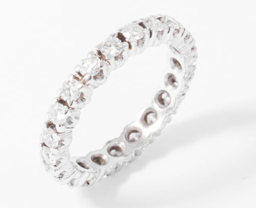 Alliance américaine en or gris et diamant
