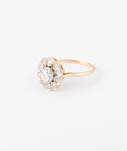 Charger l&#39;image dans la galerie, Bague marguerite ancienne en or et diamant
