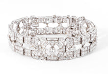 Charger l&#39;image dans la galerie, Bracelet Art Déco en platine entièrement pavé de diamant
