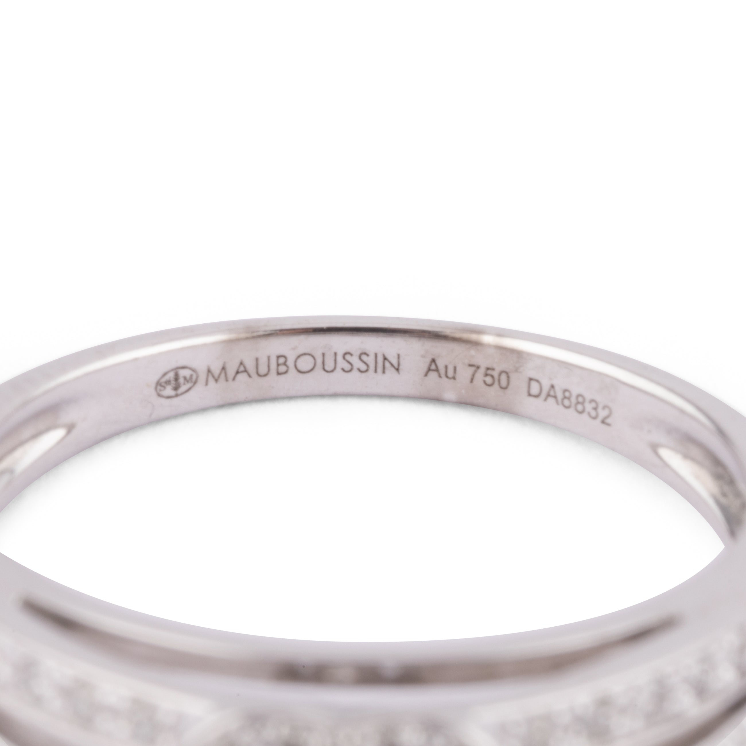 Bague or gris et diamant  de la maison Mauboussin