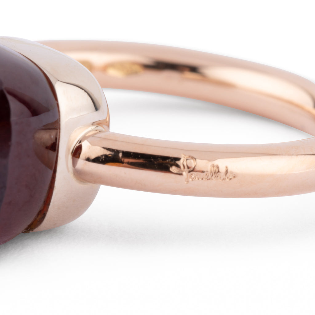 Bague Pomellato modèle Nudo en grenat