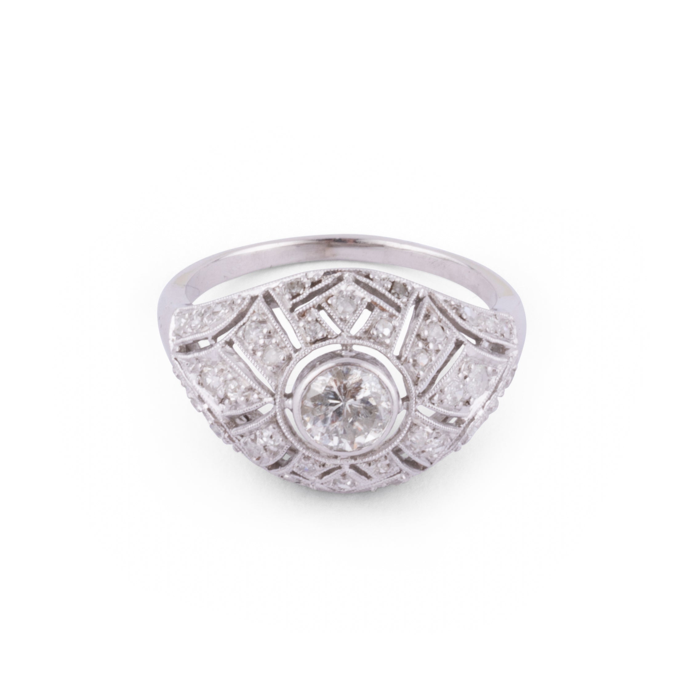 Bague dôme platine diamant